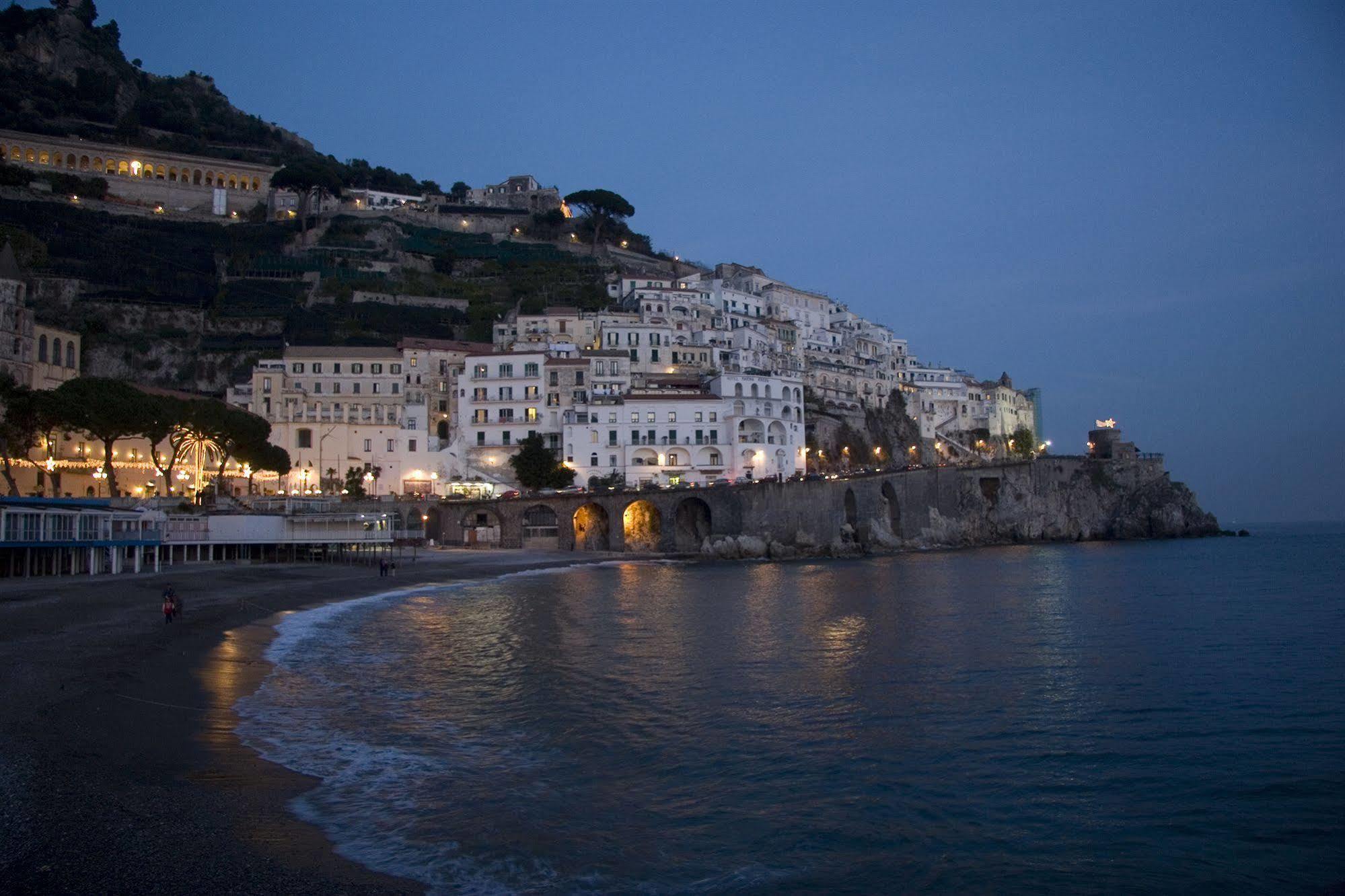 Hotel Torre Di Milo Maiori Exterior photo